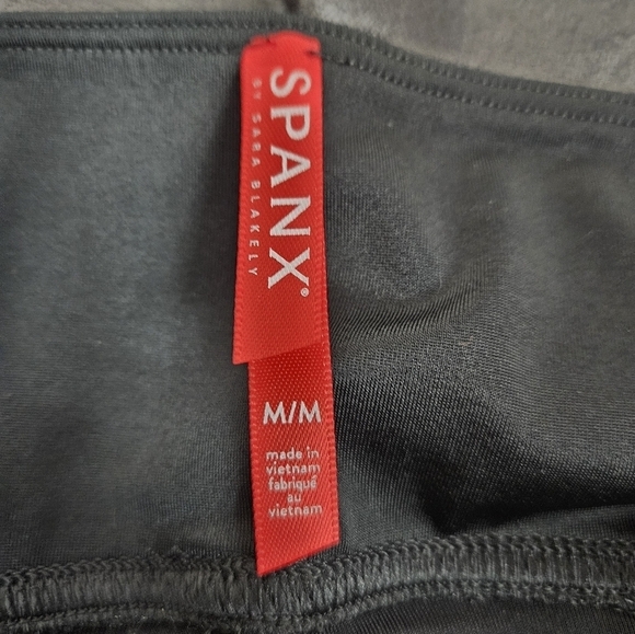 Spanx Black High Waisted Faux Leather Leggings Size Medium Women's N11 - Picture 7 of 9